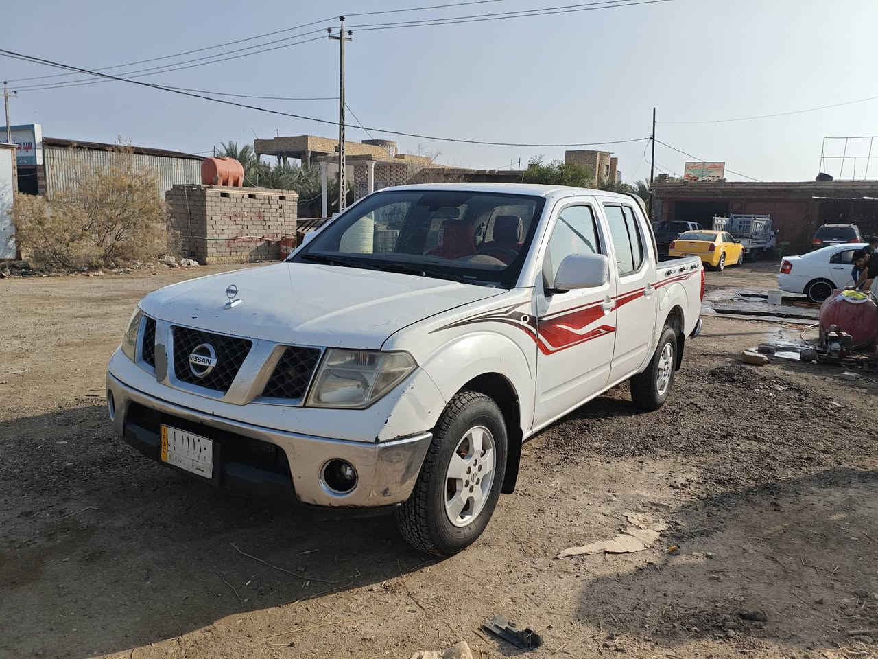 سلام عليكم نيسان نيفاره اللبيع موديل 2010  رقم بصره سنويه 27 محور فيفتي كير وتماتيك بلاد تبريد  شغال تحويل ثاني يوم عنوان ذي قار سوق شيوخ تصال ***********. ***********
