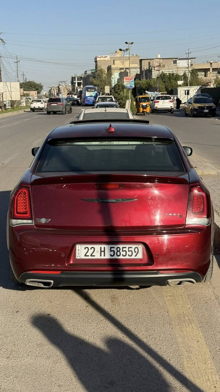 السلام عليكم
أوباما موديل 2018 S سياره كلين كفاله عامه 

✅ مواصفات السياره فول

1️⃣ رادار جانبي 
2️⃣ حساس امامي 
3️⃣ حساس خلفي 
4️⃣ شاشه كبيره كاربلي 
5️⃣ كشنات خزن ميموري مع استيرن
6️⃣ كشنات تدفئه +تبرید
7️⃣ شفتات استيرن 
8️⃣ سكليتر  متحرك كهربائي 
9️⃣ برده خلفي 
🔟 مرايه قلاب + اشاير مراية 
سیارا واحد علە واحد فول فول
🔴 سياره ماشيه 90
🟡 فتحه بانوراما طكتين 
⚫️ 2 بصمه  اصلي 
🟠 بجم عريض
🟣 لايتات زينون بلادي +عدسه متحرك
🔈 سستم سماعات Alpein+ دمام بل صندوك 
🟢 كلاصات حار 🌶️ بارد
🟢 ويل 20 بلادي
🔴 محرك V6 3600 
السعر 285
***********
