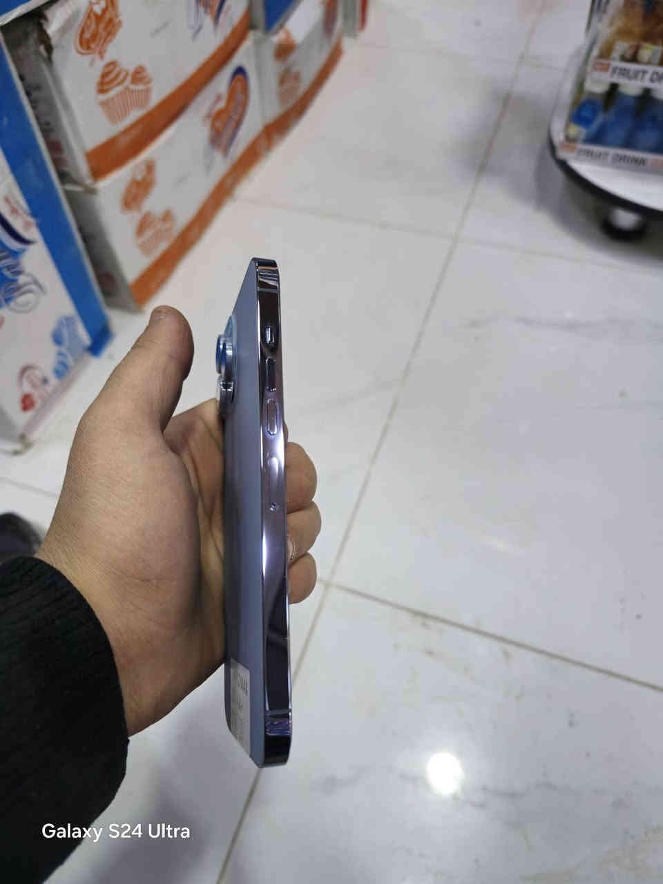 ايفون 13برو ماكس
وتر أمريكي فولل نضافه مكفول حته من الشخط 
ذاكره 256
عل فحص

     بطاريه 86 لا معله ولا مبدل 
السعر.:750

***********
