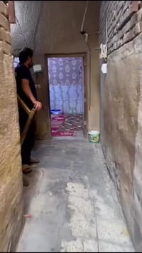 نصف قطعة للبيع خلفية (72م) في قطاع 76 طابقين عكادة موقع حلو قريب الشار...