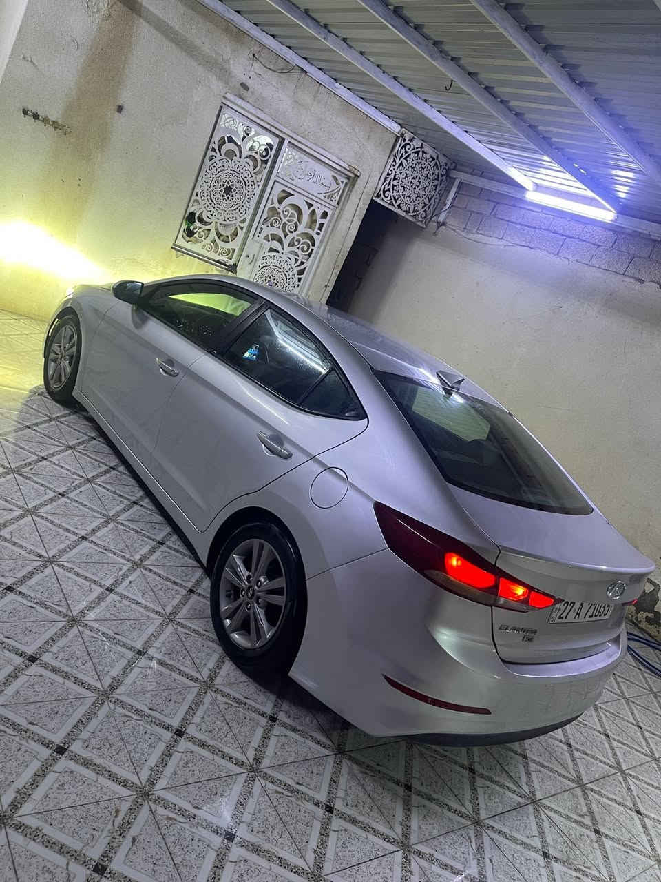 سلام عليكم للبيع النترا موديل 2017وارد امريكي مبدل بس بنيد وصبغ باب سائق كلش قليل بدون دواخل بدون أيرباك والباقي كفاله من الضربه والتبديل والصبغ والفتح كفاله من الشخط والبارد محرك 2000دوش محرك كير تبريد حداديه كفاله رقم ذي قار جديد سنويه مجدده 2030 صاحبه يمي تحويل بلبصره شاشه كامره خلفيه تحكم ستيرن نضام سبورت نضام أيكو مثبت سرعه تخم تاير جديد سياره جديده جاهزه شرط الفحص سعر 115 مجال كلش قليل ***********/عنوان بصره دور الشرطة
