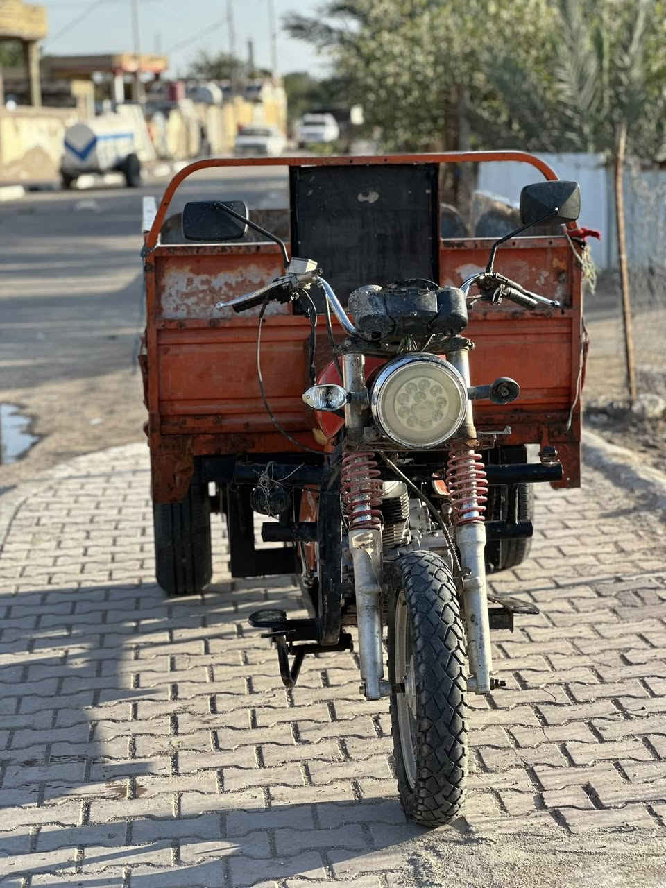 ستوته فرس للبيع  القرنه ناحيت اثغر رقمي *********** بسعر مناسب
