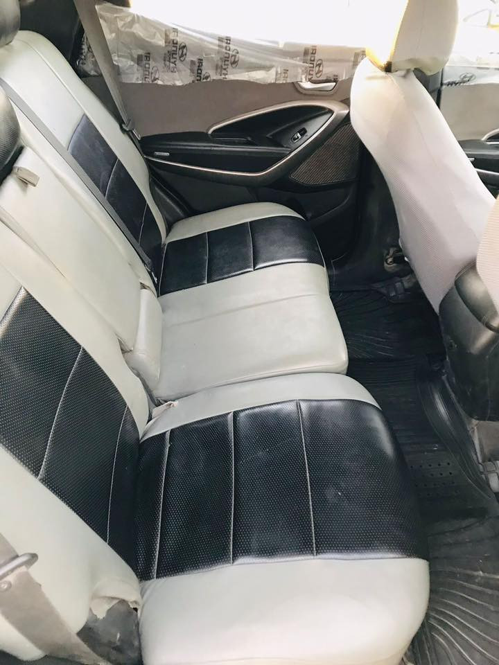 للبيع سنتافي  موديل ٢٠١٦ نص مواصفات  السياره جاهزه  مناقصهه برغي و بيهه اقل الحزام بس ابيع حزام    السعر ١١٥ وبيهه مجال 
***********
