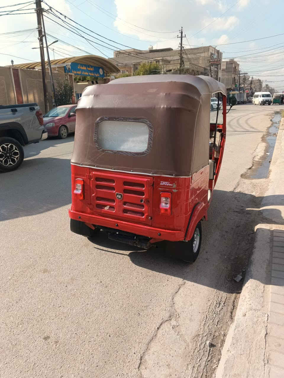 السلام عليكم تكتك للبيع 2017 مرقمه بسمي مكينة كير اكسل جاهزات تخم تايرات جدد صبغ  ويلات جديد كهربائيات كله شغاله السعر واتساب *********** والسعر  خاص او واتساب مكاني بغداد المشتل شارع المطبك
