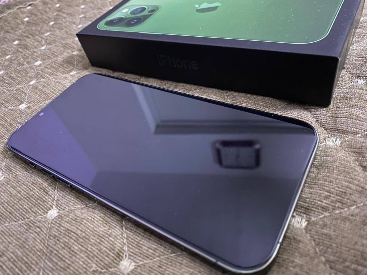 سلام عليكم ايفون 13  ذاكره128 بغداد كرخ طوبجي رقم ***********❤️
