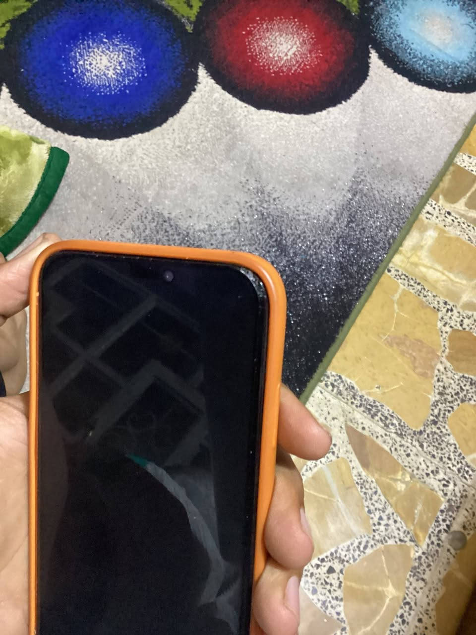 ايفون 11 عادي ذاكرا 128 مبدل شاشه وبطاريه فطر بشاشه خفيف فيس ايدي واكف كفر ويا سعرا 175 مكاني بغداد الحبيبيه ***********
