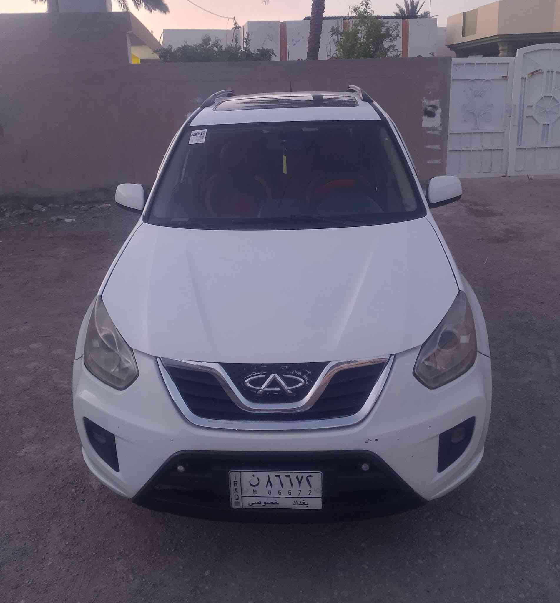 سلام عليكم تيكو 2013 مكفولة كفاله عامه من الحادث وصبغ وتبديل عله وضع شركه مكينه كير مكفولات 
صدر أمامي خلفي جديد تبريد ثلج جاهزه سياره 
رقم بغداد الماني تحويل ثاني يوم 
سياره جاهزه بدون كل نقص السعر (52) بيها مجال 
مكاني ديالى بعقوبة رقم هاتف ***********
