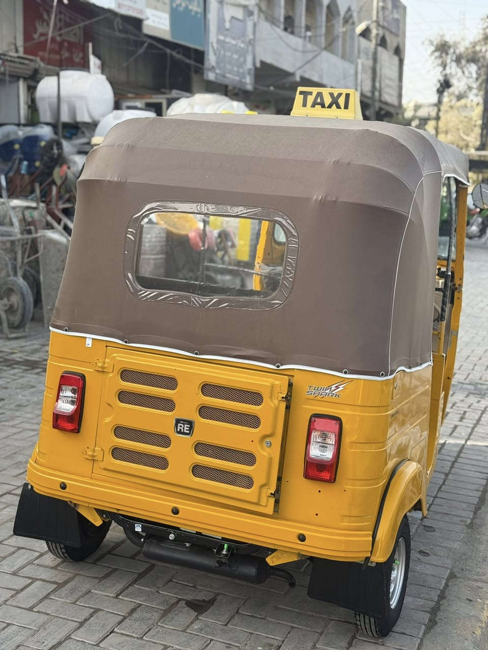 سلام عليكم للبيع ١٩ رقم. باسمي
كفاله عامه كشر ومكينه ماعده تك دوسه والباقي كفاله 
تكتك جديده تراي زيرو اي نقص مابيه كامه 
مكاني بغداد الدوره 
***********
