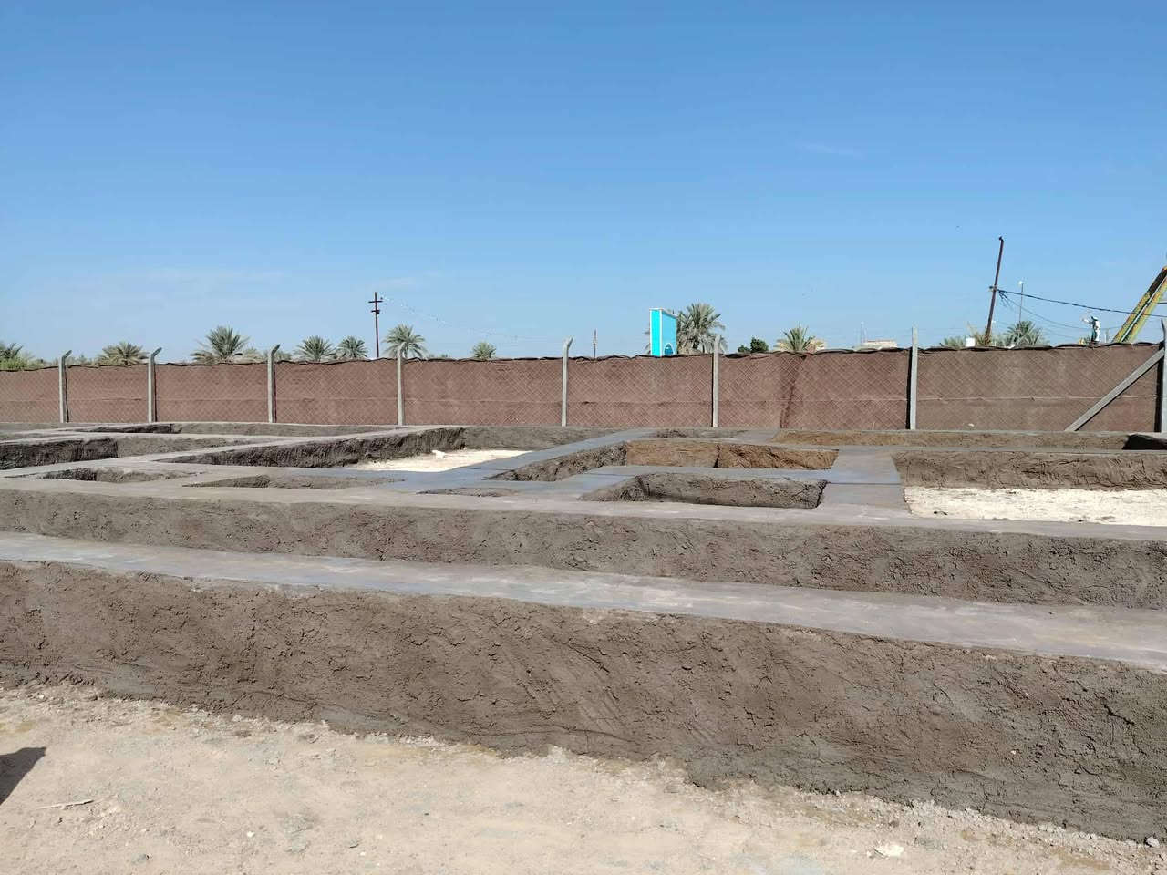 سلام عليكم بناء حجر اب سعار تنافسيه بيرت رصف اساس اسيجه***********
