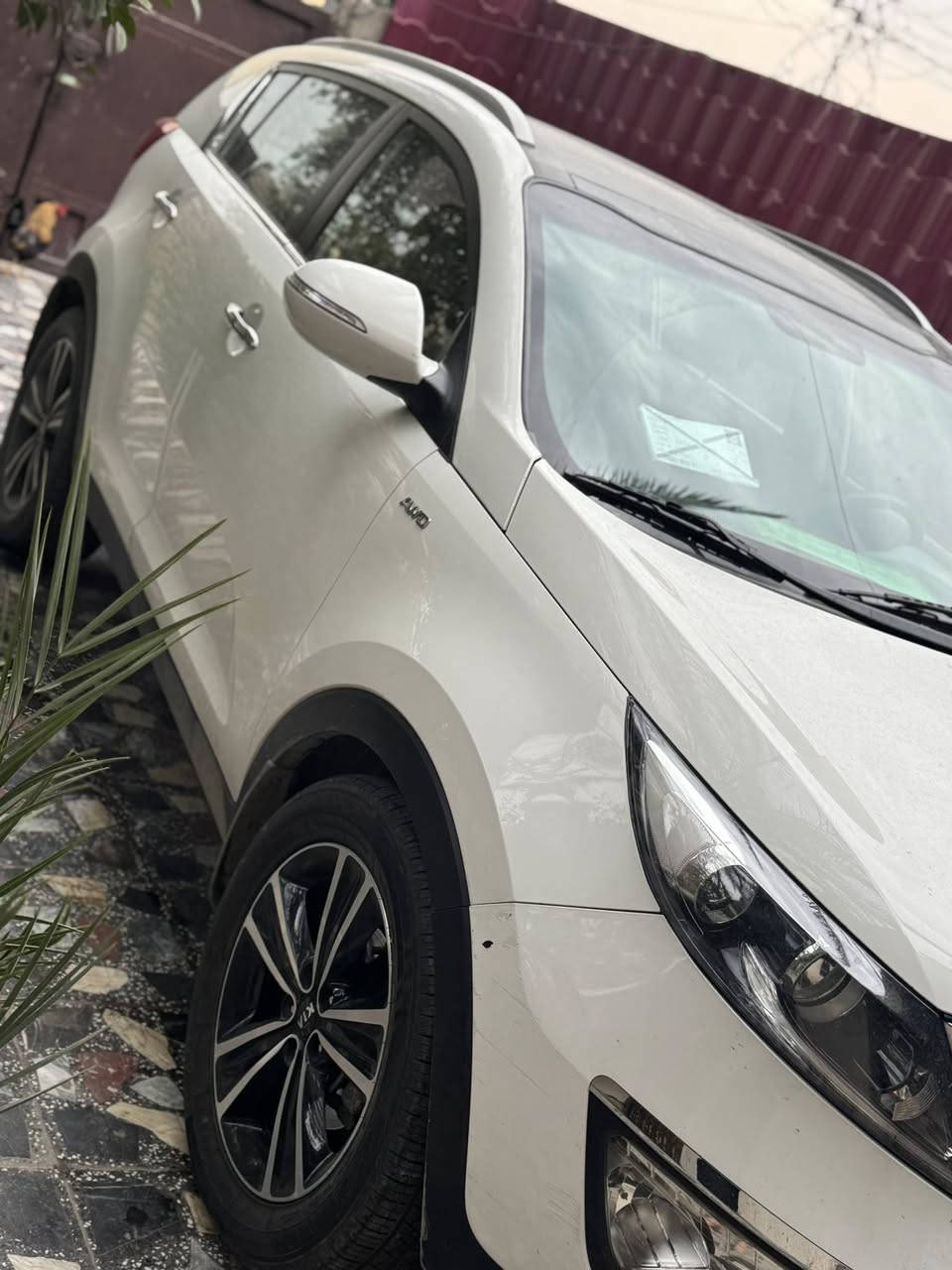 سلام عليكم سبورتج خليجي ٢٠١٦مكفوله ما عده بارد قليل باب السياق فول ما عدى البصمه فور ويل قطعتين تبريد مكينه ٢٤٠٠
***********
