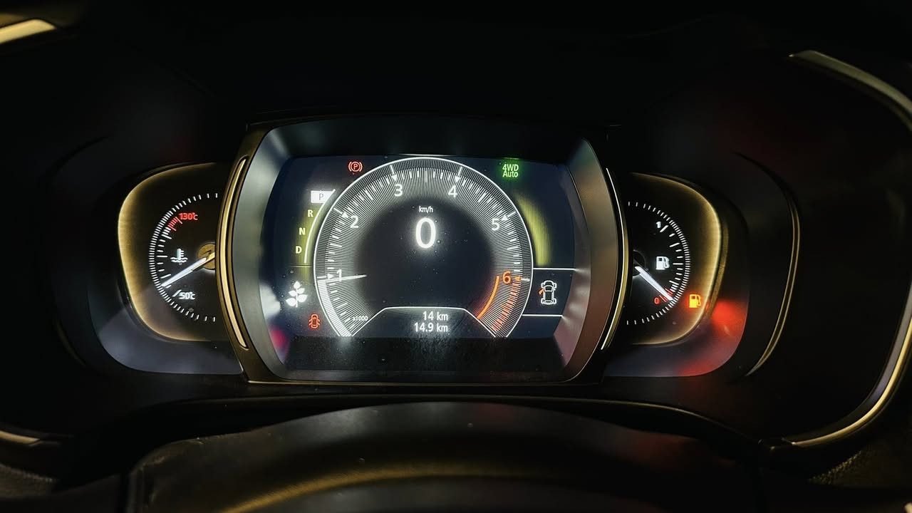 السلام عليكم
من رخصت مسؤول الكروب

رينو كوليوس موديل ٢٠٢٥

اخير اصدار لسنة ٢٠٢٥

زيرو فول مواصفات

ماشية 18 كيلو فقط

محرك ٢٥٠٠ تنفس طبيعي

الويل ال19 المميز 

كير محرك نيسان ياباني بلادي

رادارات ٣٦٠ درجة 

ركن تلقائي بدون سايق 

اشاير بالمري

فتحة سقف

مري ترحيب

اربع دسكات

انارة محيطية اربع اللوان

٣ انظمة قيادة

لد نهاري  

فتح الصندوق جكات وبحركة القدم

قطعتين تبريد

كشنات جلد اللون المميز

تدفى وتبريد بالكشنات

تحكم ستيرن جهتين

شاشة لمس 

وبعد بيها هواي مواصفات

للبيع امس استلمتها باسمي بعدتي ما مرقمه تترقم اي محافظة

المكان الديوانية  

للااستفسار *********** او على  الواتساب
