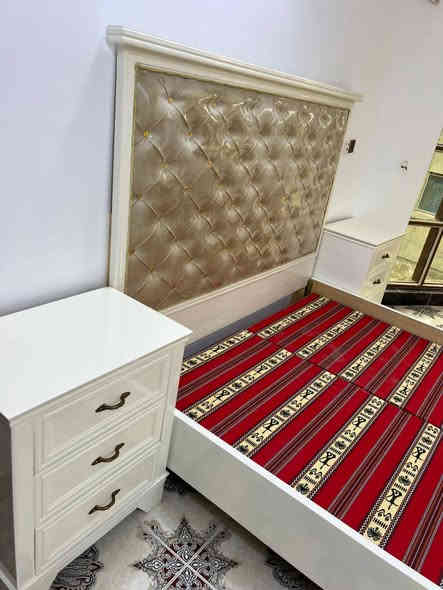 يقدم معرض الورود💐 للأثاث  العراقي🇮🇶
⚜️احدث التصاميم غرف النوم نجاره عراقية بتصاميم تركية و مصرية بأيادي  #نجاره عراقية عالية الجودة صبغ مواد حرار سيارات🚘

￼￼☑️ التوصيل مجاني🚚🚚
🍂العنوان🍂
الحله شارع ابو القاسم مجاور ابو القاسم

للأستفسار مراسلة الصفحة 📩
او الاتصال ☎️ ☎️
(*********** )

يتوفر  Viber / 
‏WhatsApp /
