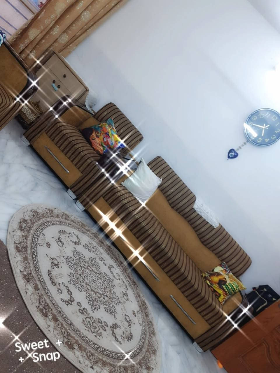 السلام علیکم 
يوجد بيت للبيع
مساحة  ٤٢ م
واقع حال ٥٠ م
قرب سوق شلال 
سعره ١٢٠ وبي مجال للشراي
للإستفسار الاتصال على الرقم 
يوجد  واتساب ***********
