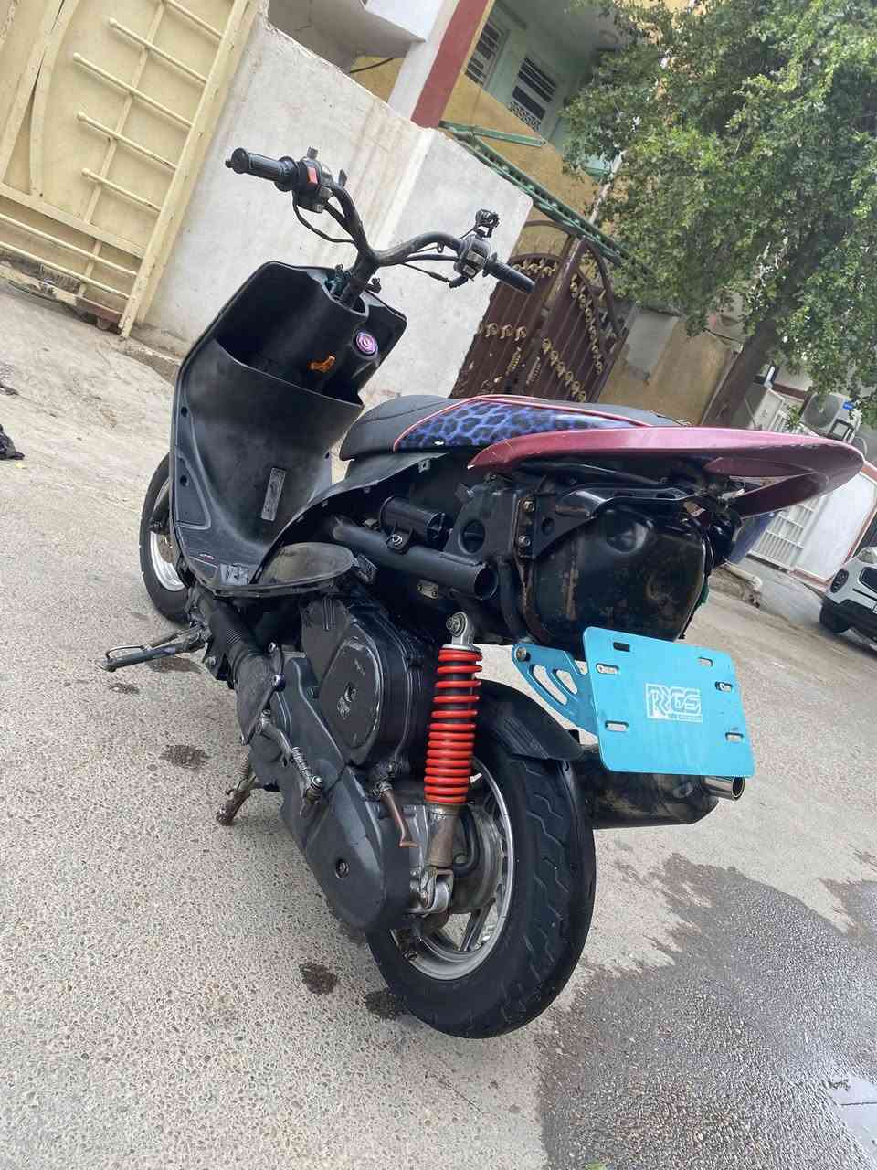 السلام عليكم 🫡 ماكس عدله مال لعب للبيع او مراوس حسب القناعه  دراجه مفتوحه فتحه وحده  مكينه بلاد ٤٩   شغاله سلف و هندر تخم تاير جدد بريك شغاله كامله. التزويد.      ١- وياله نجمه.          ٢- بجم أربعه ولفات              ٣- قاعده رقم RGS        ٤- تعلاكه RGS.                             ٥ صالنصه   الدراجه نكره بكل وقت  بيه كابريتر اصليه مو تجاري دراجه  ملحه شلعه و معدل تخبل   السعر ٤٥٠ وبيه. مجال مكاني بغداد الصليخ رقمي ***********
