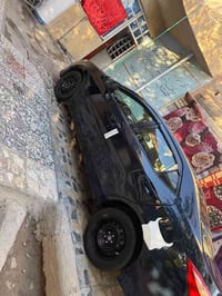 للبيع كورله مديل ١٨ Le سياره كلين بدون حادث لون نيلي كير مكينه حداديه ...