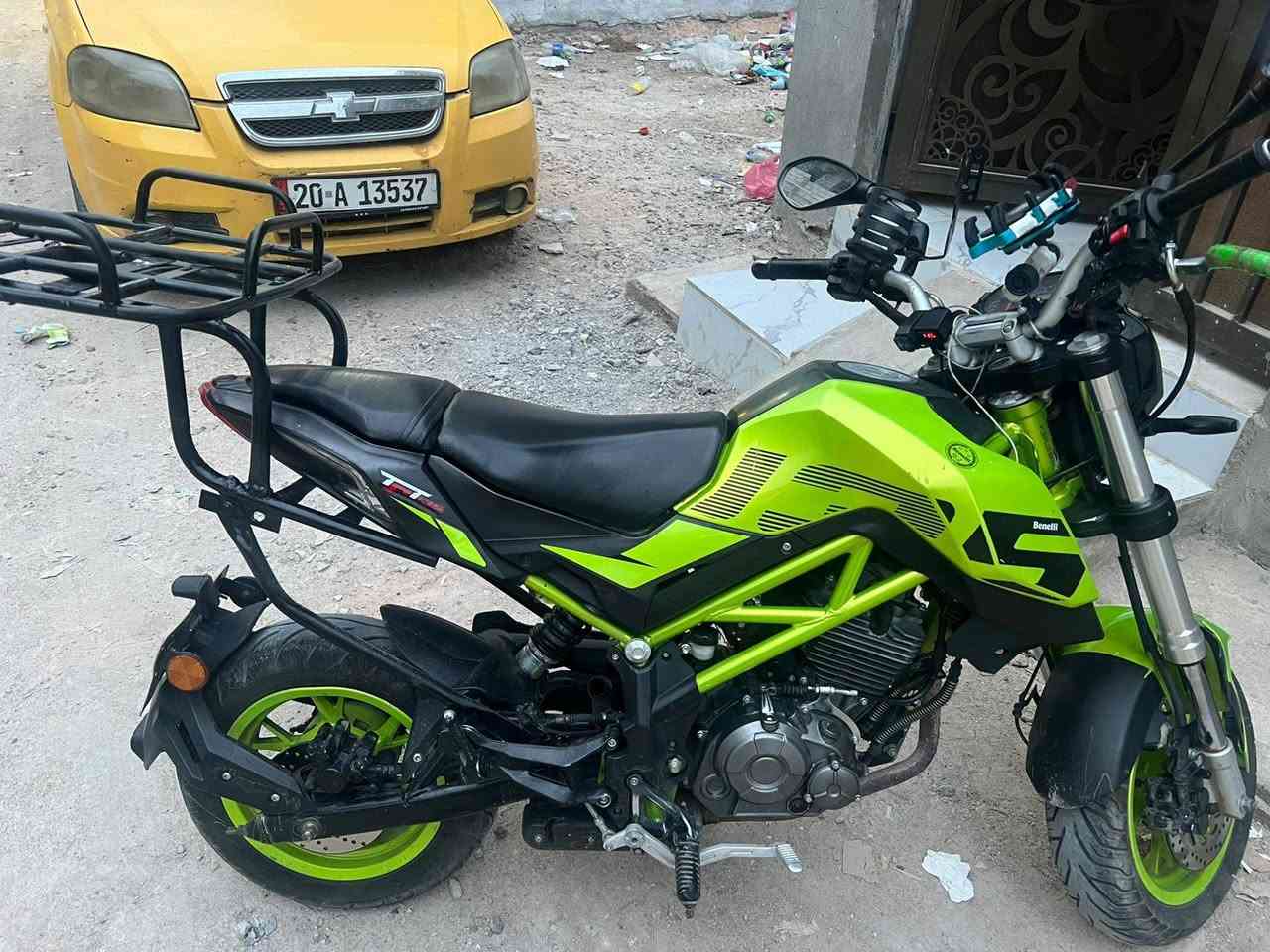 السلام عليكم بنلي 135 للبيع السعر ٢٢٥٠ باسمي رقم انكليزي بغداد مكاني البياع رقم  ***********
