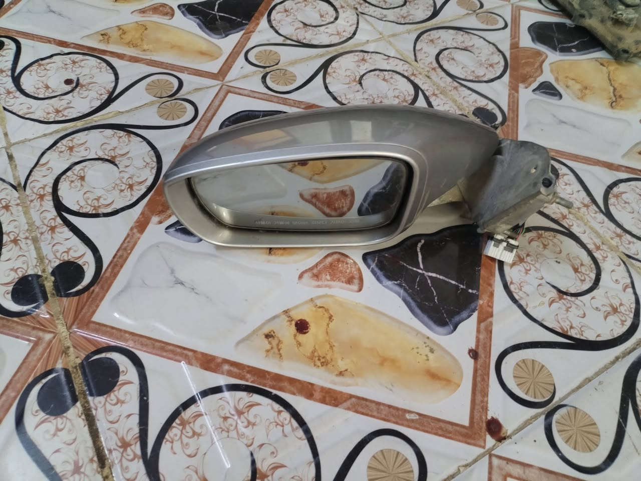 السلام عليكم للبيع غراض حاويه اوبتيما+سوناته
1-كامره اوبتما ٢٠٢٠ اماميه+مراي                                2-قاعده فيوزات داخليه اوبتيما ٢٠١٢/٢٠١٣ بصمه        3-مرايه جانبيه سوناته.                                             للاستفسار الاتصال ***********
