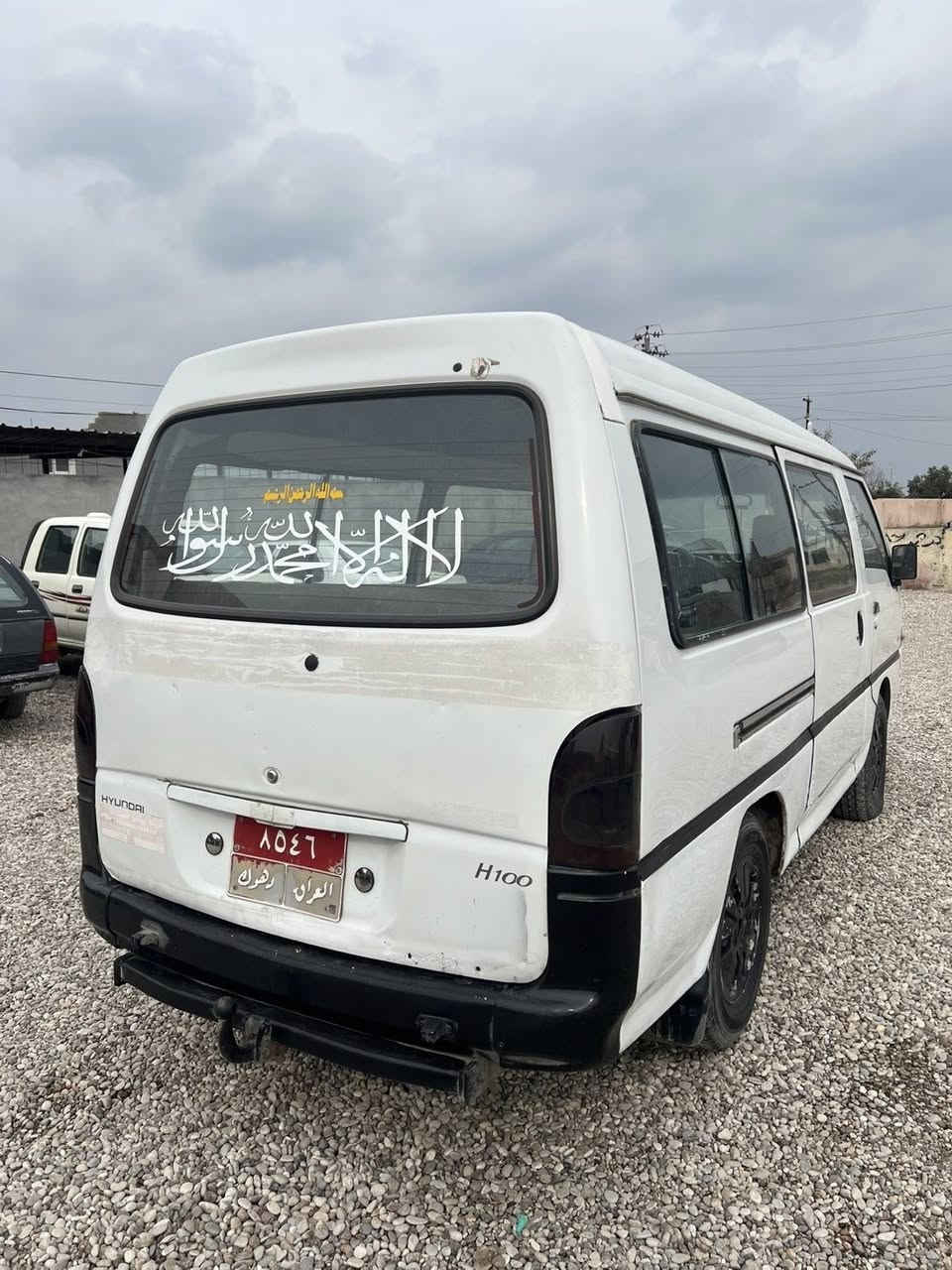 هوندا موديل 1994 مكينة گازي بيلادي بي بوياخ و بي ليدران هةمو گياني بةشةرت بةشةرتي بي غرامة سيارةكة بةس رةقةمي لةكةلة بي سةنةوي ية سةنةوي بزربوية هةمو گياني بةشةرت گيرو ميكينة و اكسل ژي بشتةرتي 10 فيتةر 
واتساب ***********
