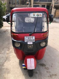 تكتك للبيع موديل ٢٠١٧ رقم وسنويه وتحويل ثاني يوم  العنوان بغداد حي أور...