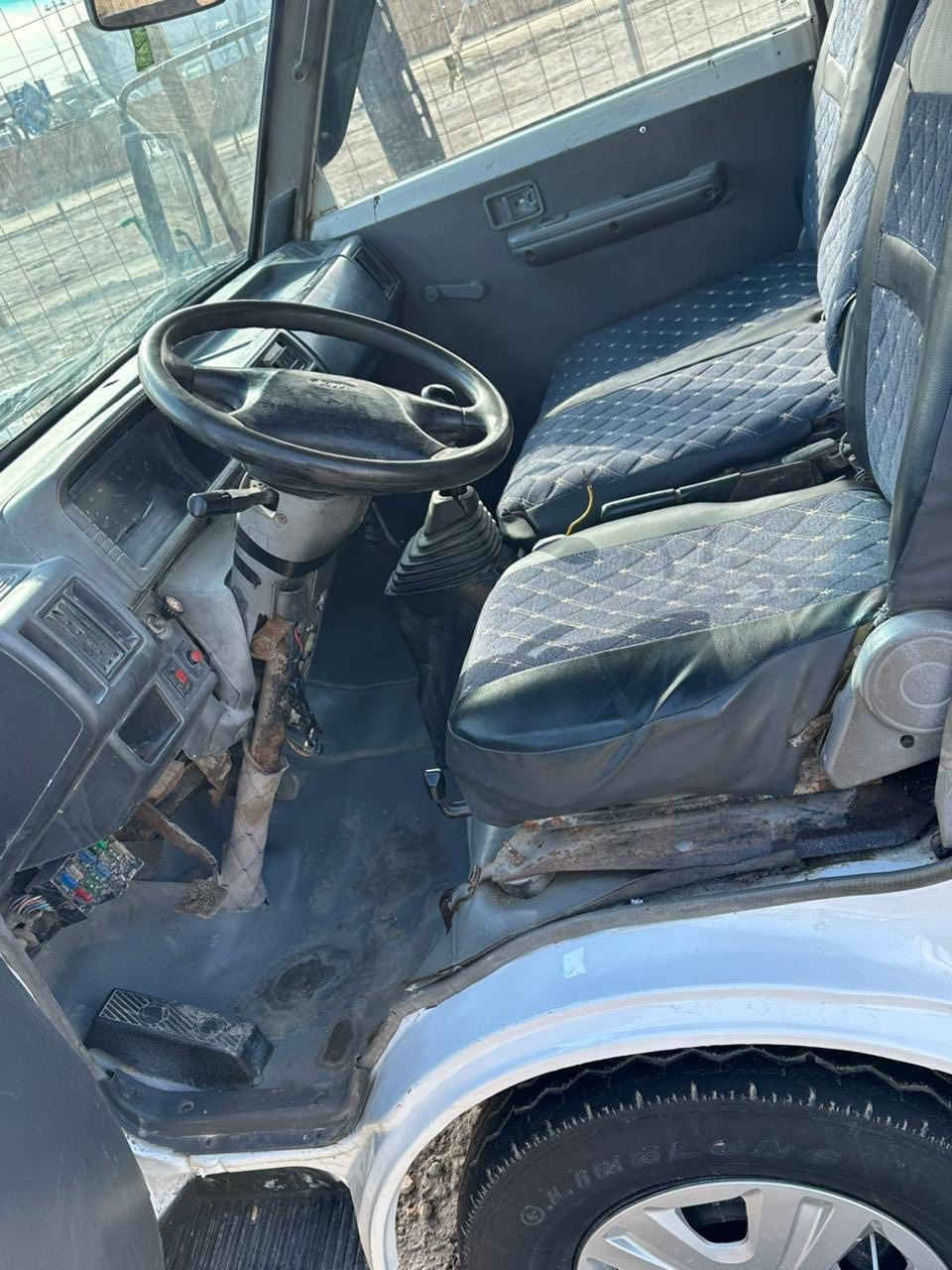 سلام عليكم كيه بنكو رقم بغداد سنويه ل28 السياره 6جنكال السياره مكفوله من مكينه وكير وكسن  وشاصي ورقم شاصي حداديه السياره خير من الله مال جناي السعر 49وبيه مجال العنوان بابل الاستفسار اتصل ***********
