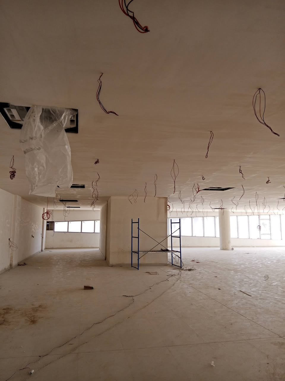 سلام عليكم مستعدين تنفيذ كافة الأعمال الكهربائيه عمل البوري وعمل السيمز وتنفيذ كافة العمارات السكنية والدور وعمل كافة المنظومات الستلايت والانترنت ومنظومة الحريق ولوحات السيطره والكيبل ترى وبأسعار مناسبه والحفر كوسره وليزر وتبنيد البوكسات ومنظومة الإرث والفوتيسل البروفايل***********
