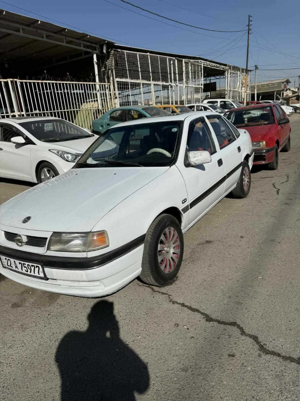 للبيع اوبل فكترا رقم اربيل موديل 93 كير توماتيك محرك 20 السياره مكفولة كير محرك بيها بعض الملاحظات بصيطه شرط التحويل  ***********
