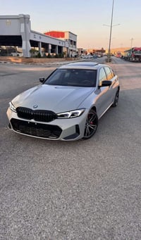 Bmw 330 i السلام عليكم  للبيع فقط  Bmw 330 i  2023 M Sport Package 🩶 ب...