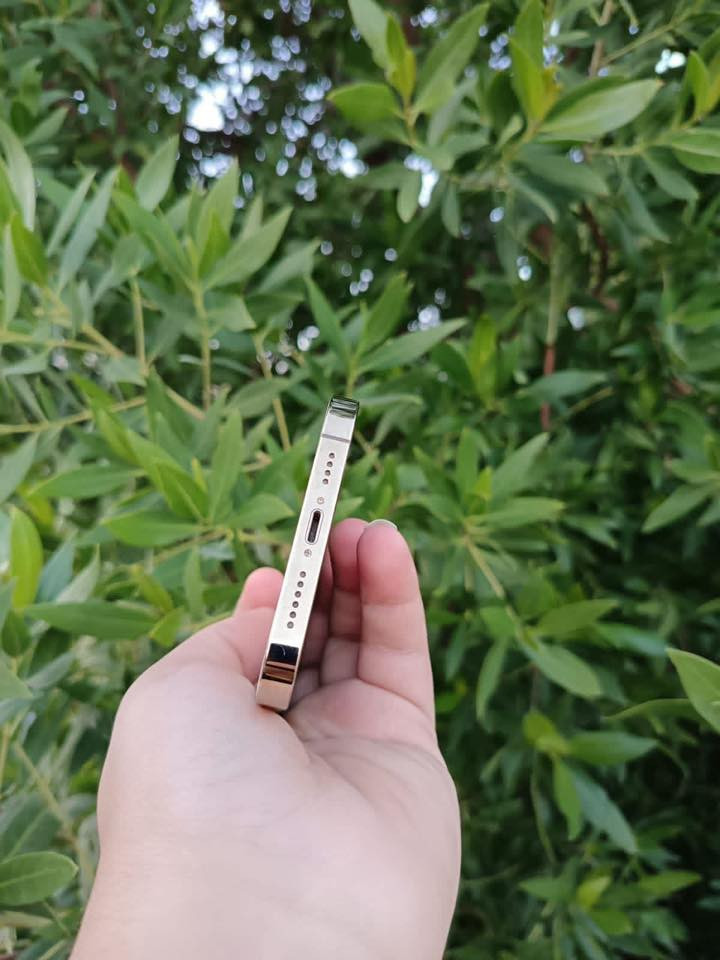 ايفون 13برو ماكس وتر ممفتوح شرط نضيف. لون ل١٦مميز شخط مابي فقط مفتوح تخطي يعني السيم كارت واكف والباقي كله مكفول سعره ٤٥٠وبي مجال مكاني العامريه ***********واتساب فقط
