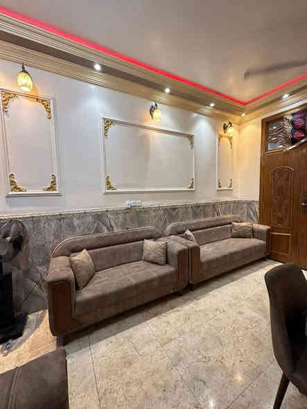 بيت للبيع مساحه ١٠٠م طابو صرف بناء جديد طابقين يحتوي على استقبال وصاله و٣ غرف نوم ومطبخ وثلاثة مجاميع صحيه عنوان كربلاء حي السلام خلف محطة وقود الغاظريه سعره ١٨٠ مليون اي استفسار اتصل ***********  نستقبل جميع العروض في انحاء كربلاء
