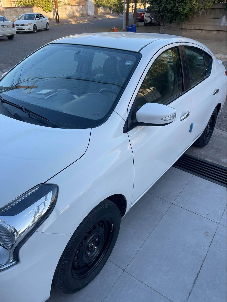نيسان صني موديل 2025
كلين ما بي نقطة 
أربعة جام كهرباء 
تبريد مركزي 
شاشة و كاميرا و حساس
ماشي 16 الف  
عندا بطاقة بنزين هم
شرط تحويل غرامة 
سعر 127 و مجال 
رقم موبايل *********** كركوك, العراق
