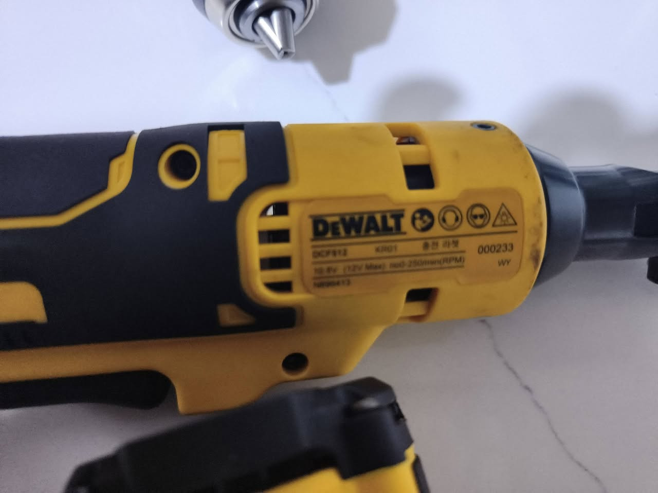 للبيع دولت ابريطاني فارغ بدون ملحقات السعر 350الف


**إذا كنت صاحب هذا الإعلان وتريد حذفه لأي سبب، رجاءا أرسل رسالة إلى الدعم الفني**