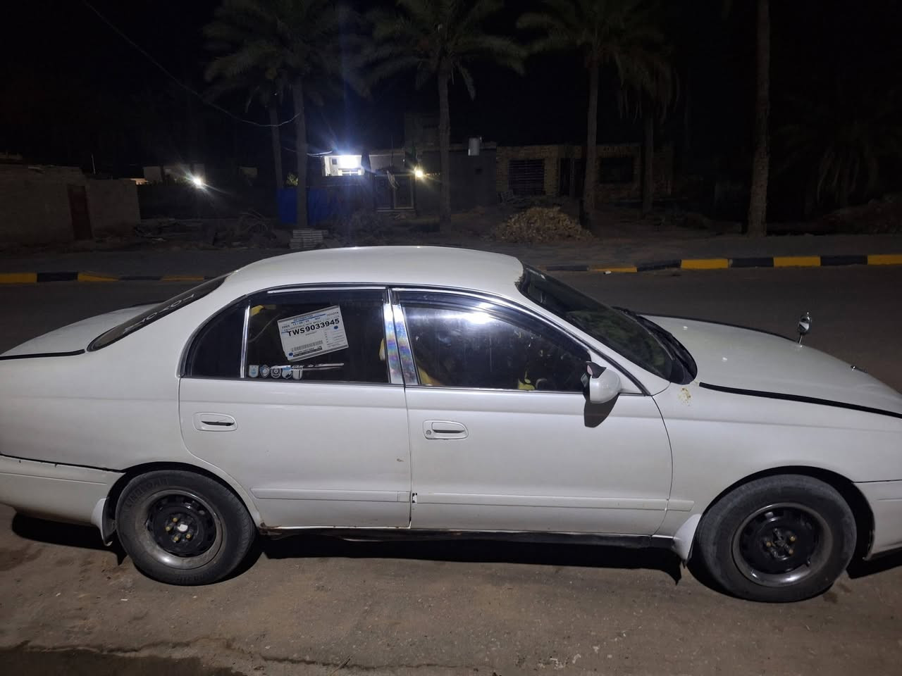 كرونه للبيع كله شغال تبريد ثلج تخم تاير امس شاده 45 $ وبيها مجال حك الجيه 
الاتصال ***********
