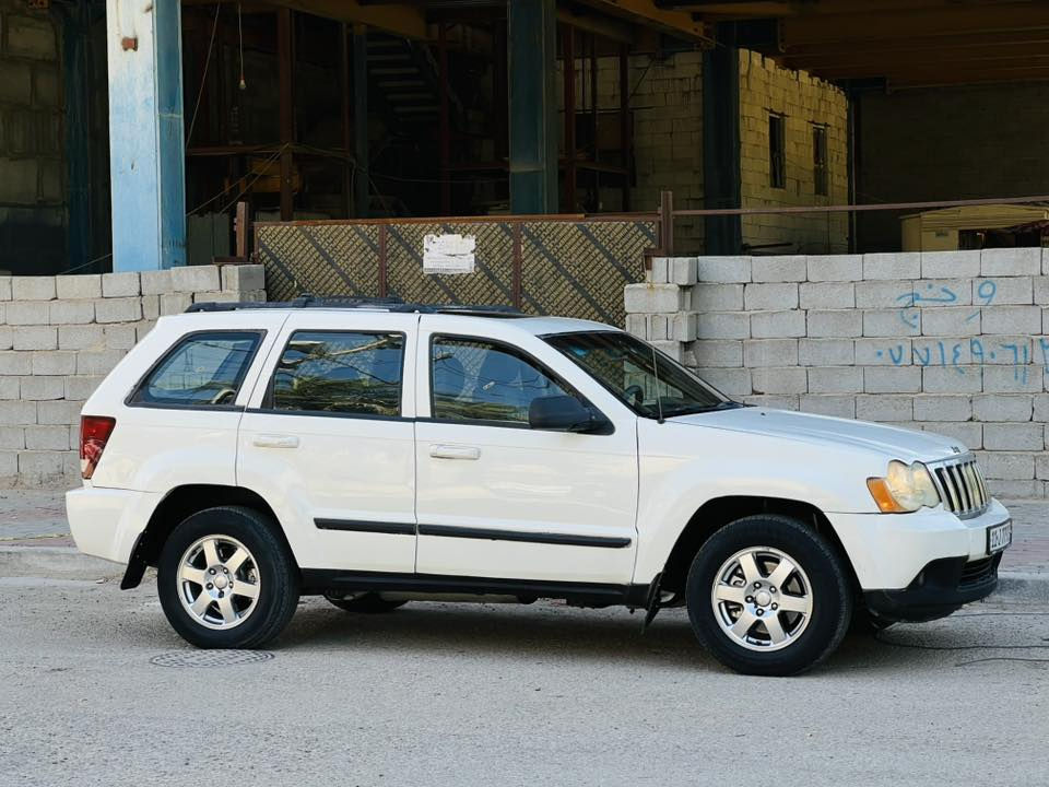 جيب لاريدو مديل 2008 سعر 77 وبيه مجال للاستفسار الاتصال ***********  وارد مريكي جاملغ وبنيد بدون دواخل وبيهه رشات صبغ ولباقي مكفول مواصفات فول 1عله 1 فتحه سقف كشنات جلد تحكم ستيرن حساسات خلفيه مري كهربائي كشنات كهربائي قطعتين تبريد داخل صاج رقم بغداد سنويه 30مشروع وطني سنويه بسمي مكينه وكير مكفولات حداديه جديدهه تخم تاير جديد تبريد شغال ثلج سياره جديده وجاهزه وأي نقص مابيهه مكان سياره كربلاء المقدسة
