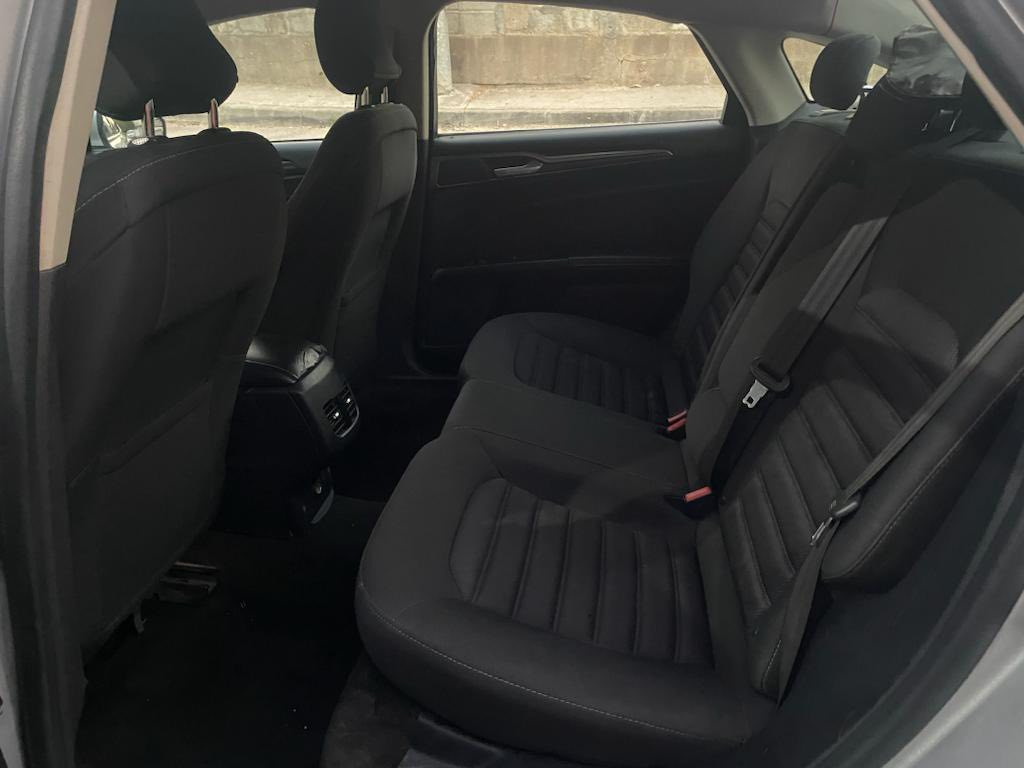 (135)$  بيه مجال

اصدقائي. 
فورد فيوجن 18  فئه  se
الون سلفر ضرره موضح بصور
ماشيه 85الف كيلو وقابل للزياده
ضره جاملغ امامي صفحتين مال طعجه
ولبكلايت الخلفي يمين مبدل لان مكسور وبيه صبغ شبر ….. واني مبدل وياله حجم 17 .( فقط/فقط)
دعاميه امامي يرادله شغل 
سياره كل شي بيه مال شركه مامفتوح بيه برغي
محرك /كير /صدر/تبريد/كهربائيات/ كله شركه
المواصفات 
المحرك 1500 تيربو se
كير ماوس s
بصمه  تشغيل 
الصندوق بصمه 
گير شفتات بلستيرن رياضي s تبريرونك 
كشنات كهربائي جهتين
 تدفئه  كشنات مخمل
لايت ليد وبلاجكتور
لايت عالي ناصي يشغل اوتو  
تحكم ستيرن فول  اربع جهات بالاضافه للكير الS بالستيرن 
كود باب  تفتح الباب 
اتصال هاتف  بالشاشتين 
شاشة اعطال  
دخول ذكي    
رادار امامي  360 درجه اوتو ستوب
ورادار جانبي
حساسات خلفيه 
تنبيه بلخلف  
نظام اوتو ستارت انجن 
تحكمات السياره مالتبريد من خلال الشاشه او من خلال الدكم 
بلوتوث واي فاي وتشغيل نضام الابل
كامره خلفيه دواره ذكيه 
گير ماوس سبورت S 
مانع انزلاق   
دفع امامي  
مقاس الاطار 17
حساسات خلفيه  
تبريد قطعتين
سايد بريك بصمه 
تشغيل ماسحات اوتو اثناء المطر    
اوامر صوتيه عامه للسياره 
بالنسبه للبانزين بيها نضام حرق فعال جدا يعني محسن او عادي مييئثر بيها شي او بعد بيها هواي مواصفات
رقمه بغداد باسمي 
 ملاحظه :///عروض هواي موجوده// قبل تخابرني شوف ضرره زين ///……….مع كل الأحترام لجميع

***********
