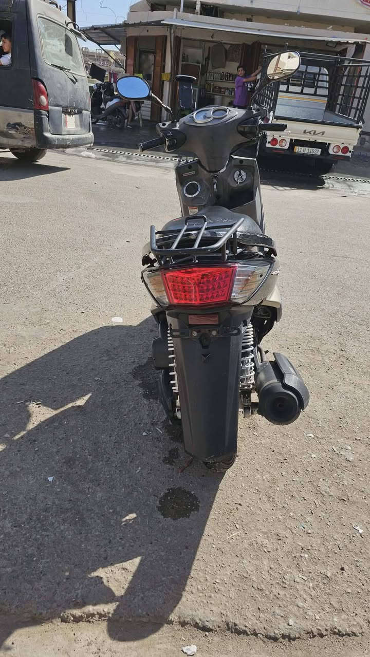 البيع سكنس فحل دراجه مكفوله مال رمبه جديده مابيه اي نقص كله شغاله دراجه نوزل مكينه مامفتوحه بلاديه سعره900 وبيه مجال بكاني بغداد شعب ***********
