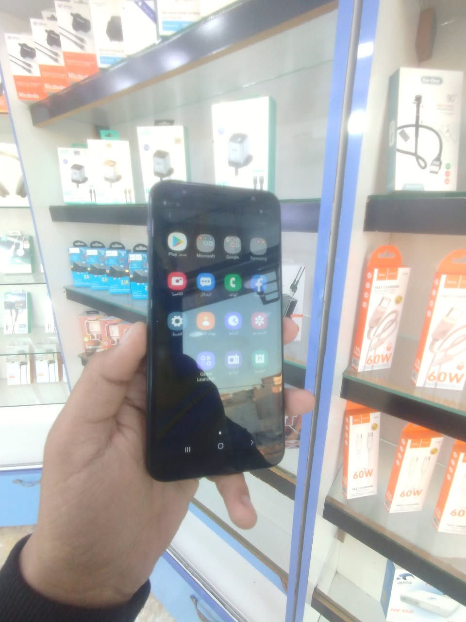 سامسونج J6 بلاس ذاكره 32 مبدل شاشه وكاله الاصليه فقط الباقي كله شغال السعر 40 الف قفل عنواني كوت /فلاحيه /***********
