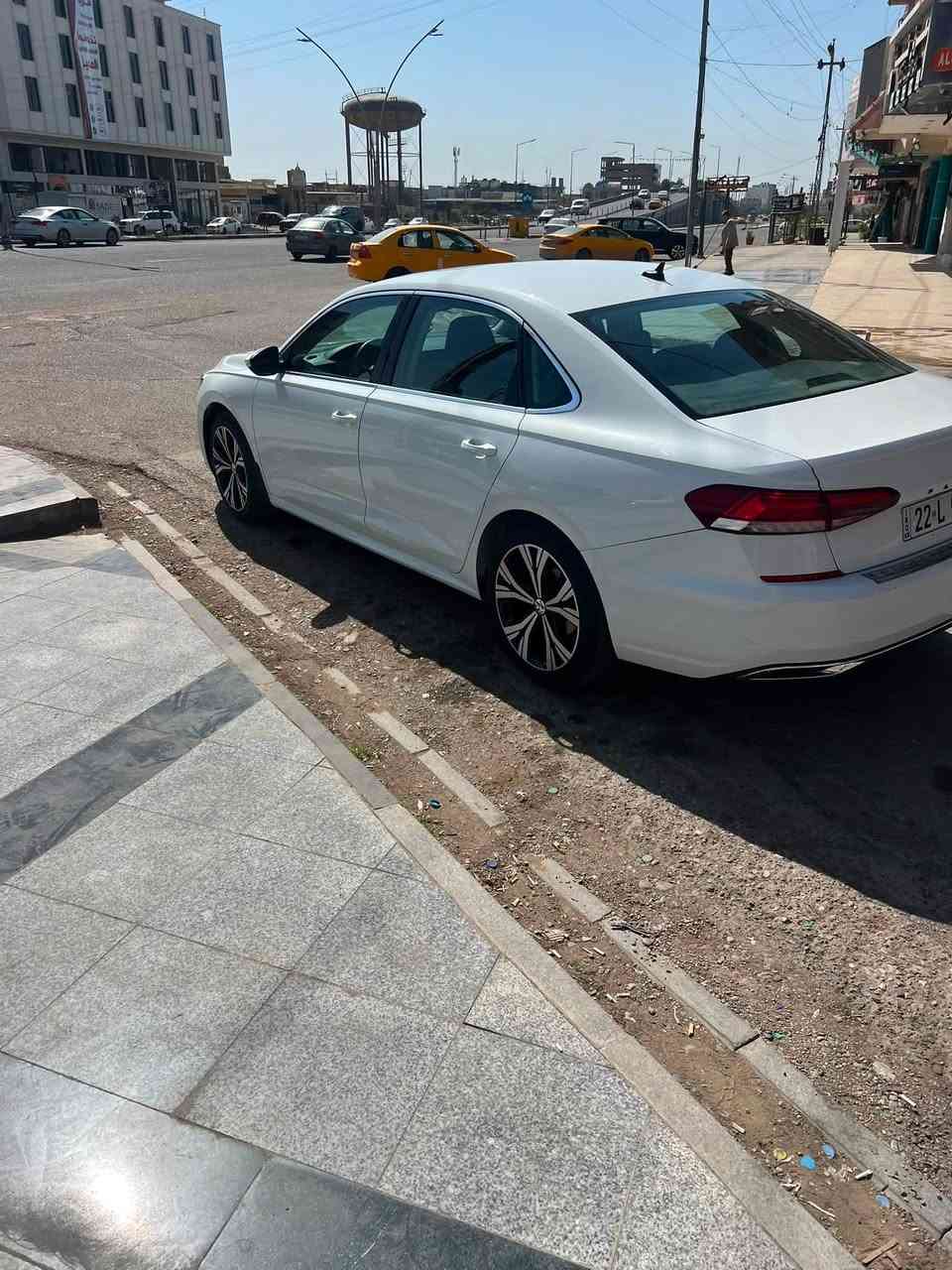 فولكس فاكن باسات 2022 امريكي  محرك 20 توربو مواصفات بصمة سلايد كشن جلد كشن كهرباء ماشية 54000 ميل ضرر جامرلغ وصندوك بدون ارباك  الباقي بدون تعديل ورصعة كلشي مابيه .كير محرك تبريد كلشي بالشرط كلشي جديد سنوية هزة وطخم تاير جديد السيارة باسمي 
السعر 158 ورقة
***********
