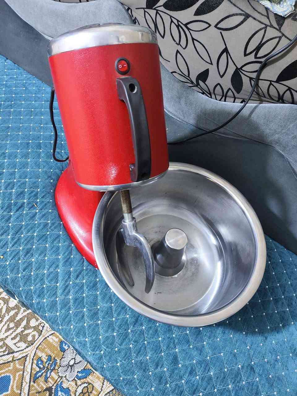 سلام عليكم شباب عجانه البيع تشيل الوزن 8 كيلوات السعر خاص هاذه رقم***********
