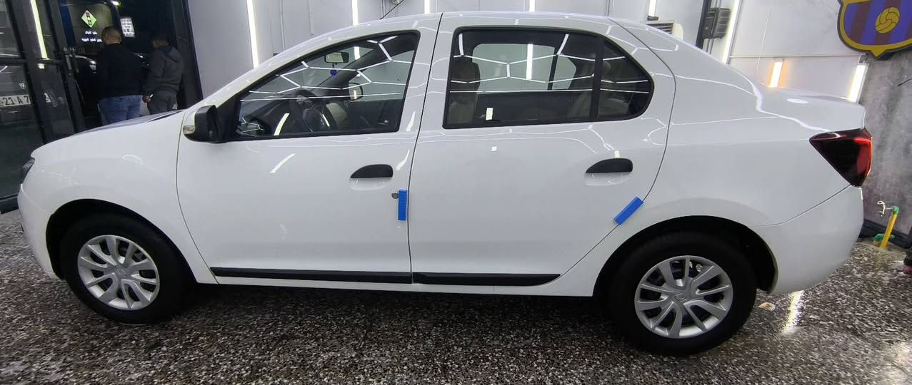 رينو سنبل 2019 حره باسمي سعرهه 81 ماشيه 100سونارهه موجود اي نقص مابيهه كير ومحرك مكفول تخم تاير جديد صدر جديد هزه جديده محرك 1600كير اوتوماتيك هاتف *********** مكانه الأعظمية بغداد, العراق
