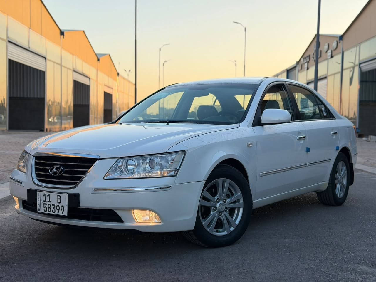 السلام عليكم
سوناتا 2009 خليجي موصفات الكاصد 1/1
السياره جديده بيهه شبر صبغ فقد يم الواقيه
السياره جديده ماشيه 84 الف 
المواصفات 
كشنات جلد اصلي 
داخل صاج 
تبريد بيانو 
فتحه سلايت 
دبل ايرباك 
ويل 16 خمسه ويل كب سبير منازل 
محرك 2400 دوش 
كير 5 نمر 
رقم بغداد دولي بسمي 
مكان السياره بغداد 
رقمي ***********
