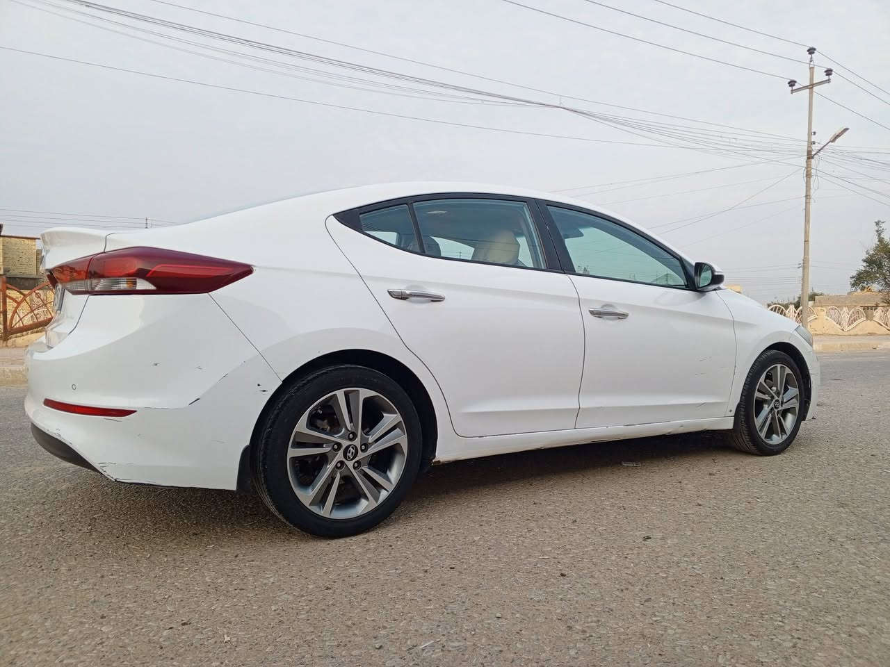 سلام عليكم
النترا 2018 خليجي (سوبر)
رقم بصره الانكليزي الجديد بأسمي تحويل مباشر
مكفوله كفاله عامه عده نص الدوسه صبغ وشخوط بالباب
فول مواصفات عده البصمه 
فتحه سلايت
شاشه كبيره
 كاميرا دواره
تبريد قطعتين
مري شفط 
اشاير مري
يدات نيكل
5 ويلكب
تحكم ستيرن
لد نهاري امامي
تخم تاير جديد كامل 
كير محرك تبريد ع وضع الشركه 
صدر امامي خلفي جديد
سياره جديده وبحاله الوكاله 🔥♥️
_______________________________________________
المكان ميسان المجر الكبير
السعر:147💸💸وبي مجال👋🏻🤍
لاتصال والاستفسار: ***********
