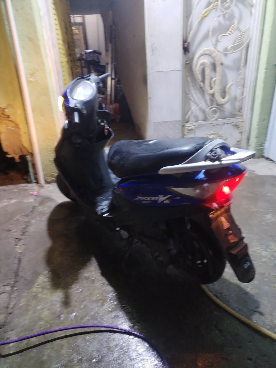 كامكو v2
كايمه  ولفات ما تشتغل ابيعه كوم حديد 

 بغداد البلديات السعر 250 الف

 الرقم ***********
