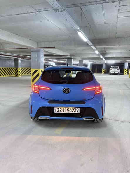 السـلام عليـكم ….👋
للبـيع تويوتا كورولا SE فول مواصفات 
لـوووون مميز سمائي 🩵
موديل 2022 / ماشيه 56 الف حقيقي 

1 قطعه صبغ فقط بونيد 

بشرط شاصي وبطانه لغود كلها بشرط ✅

المواصفات 

-بصمة تشغيل ودخول ذكي 

-ويل كروم حجم 17 مع تخم تايرات جديده 

-كشنات امامي هيتر (تدفئه)

-لايتات ليد امامي وزينون / بك لايتات LED

-كشافات LED-بروجكترات

-محرك 2.0 شرط ممفتوح شرط وكير 10سرعات

-رادار جانبي -نقطه عمياء 

-شاشه اكبر حجم بلادي مع كامره خلفيه 

📍مكان السياره اربيل كنجان ستي 

رقم اربيل هزه وفحص جديد وشرط التحويل

سـعر السيـاره 👌 13.600$ يعني 136 ورقه وبيها مجال للشراي 

اي استفسار ***********
