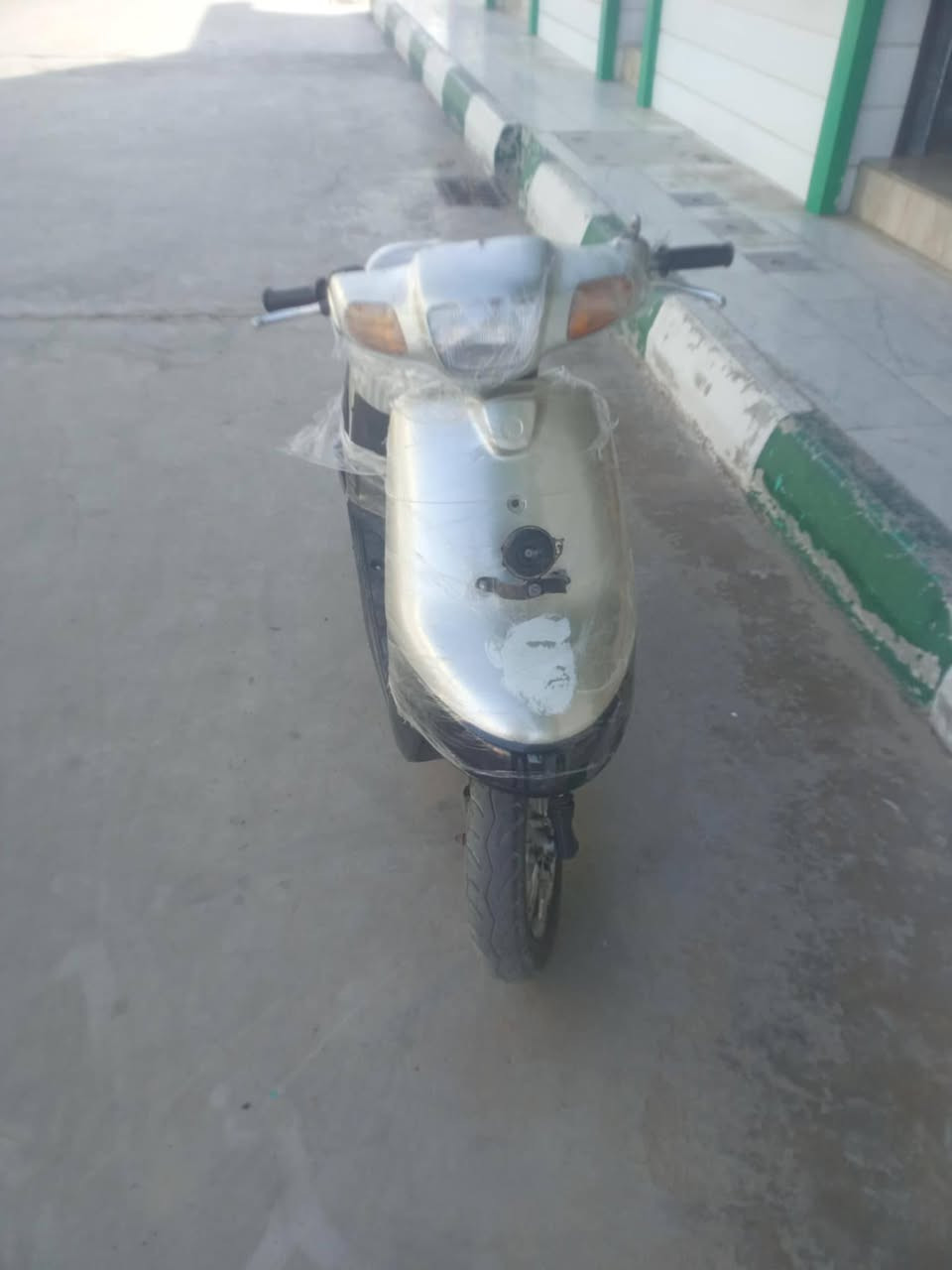 سلام عليكم للبيع دراجه بطه مجفته مره وحده اوراق كهربائيات كلها شغاله سلف هورن اشاير الايت ولصطاب بس تبدل الكلاوبات السعر ٢٠٠ وبيها مجال الشراي يدخل خاص


**إذا كنت صاحب هذا الإعلان وتريد حذفه لأي سبب، رجاءا أرسل رسالة إلى الدعم الفني**
