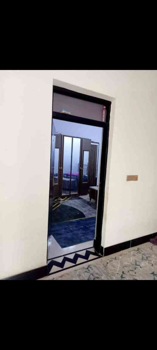 السلام عليكم بيت البيع سوق الشيوخ خنيطله شارع الجنسيه
المساح ١٥٠م كفت الخدمات بناء حديث ٢٠٢٤
الاستفسار الاتصال 
***********
