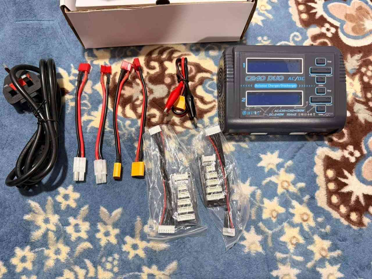 شاحنه متعدده متوفر 10 قطع ابيع شلع
سعر القطعه 35 الف السعر نهائي لا تفاصلني


**إذا كنت صاحب هذا الإعلان وتريد حذفه لأي سبب، رجاءا أرسل رسالة إلى الدعم الفني**