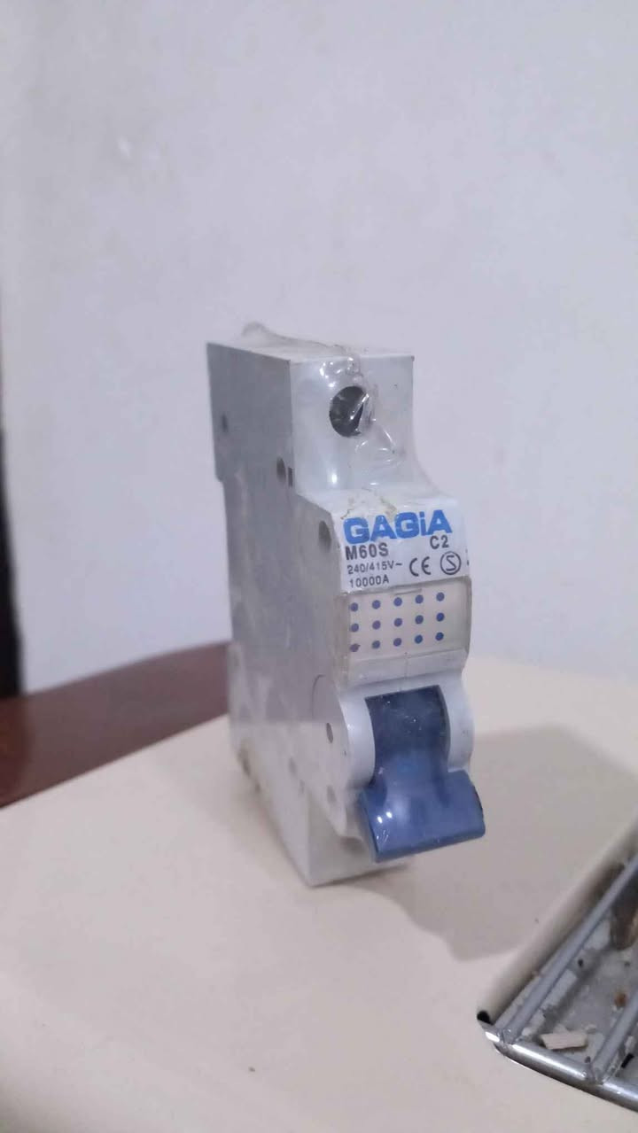 لدينا كمية من هذا النموذج سعر القطعة الفين دينار جملة ( تصفية محل) Singapore


**إذا كنت صاحب هذا الإعلان وتريد حذفه لأي سبب، رجاءا أرسل رسالة إلى الدعم الفني**