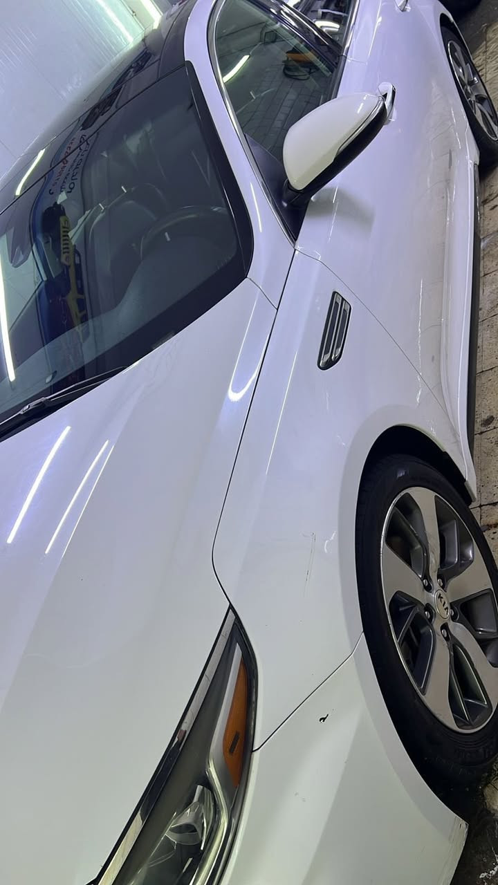 مكلف بالنشر
سلام عليكم للبيع كيا اوبتما 2019 وارد امريكي حادث جاملغ خلفي فقط السيارة S فول 1/1 ماشية 77 حقيقي رقم صاحب السيارة ***********
