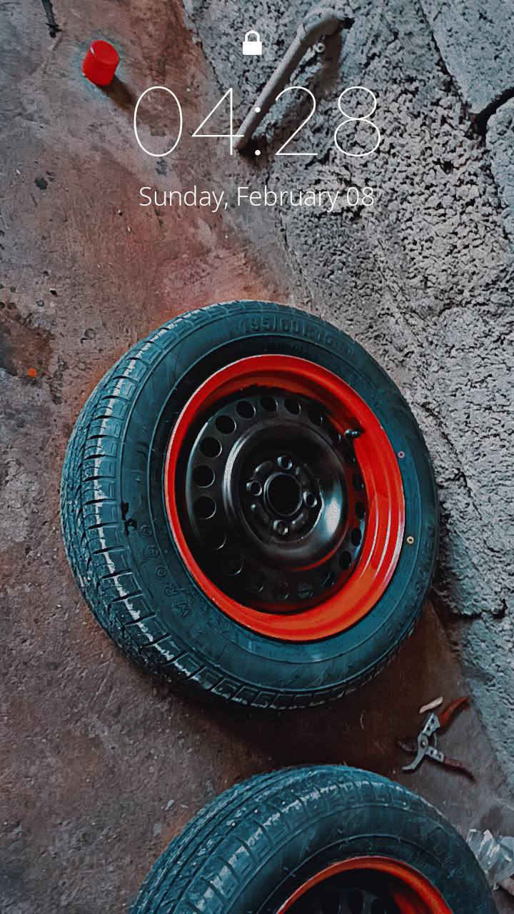 تاخم تایە و ویل  ویل حادی دوو سایز  جوارتایەی سفر ١٠٠ مەتر رێی کردوە لەو باشتری نیە ئاخر ئەسڵی قیاسی ١٥ بۆ ڤیکترا ئەبیت   ویلەکان  ... شوێن ڕانیە . *********** رانية, السليمانية
