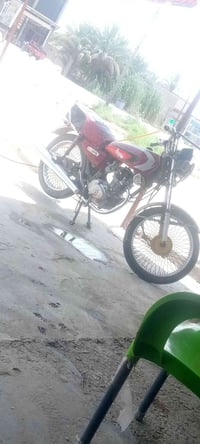 تايكر موديل 20 للبيع اوراق ٣٠٠ وبيها مجال قليل 07818257058